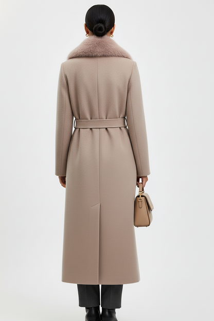 Edelmantel "Cashmere Dream" mit Fellkragen