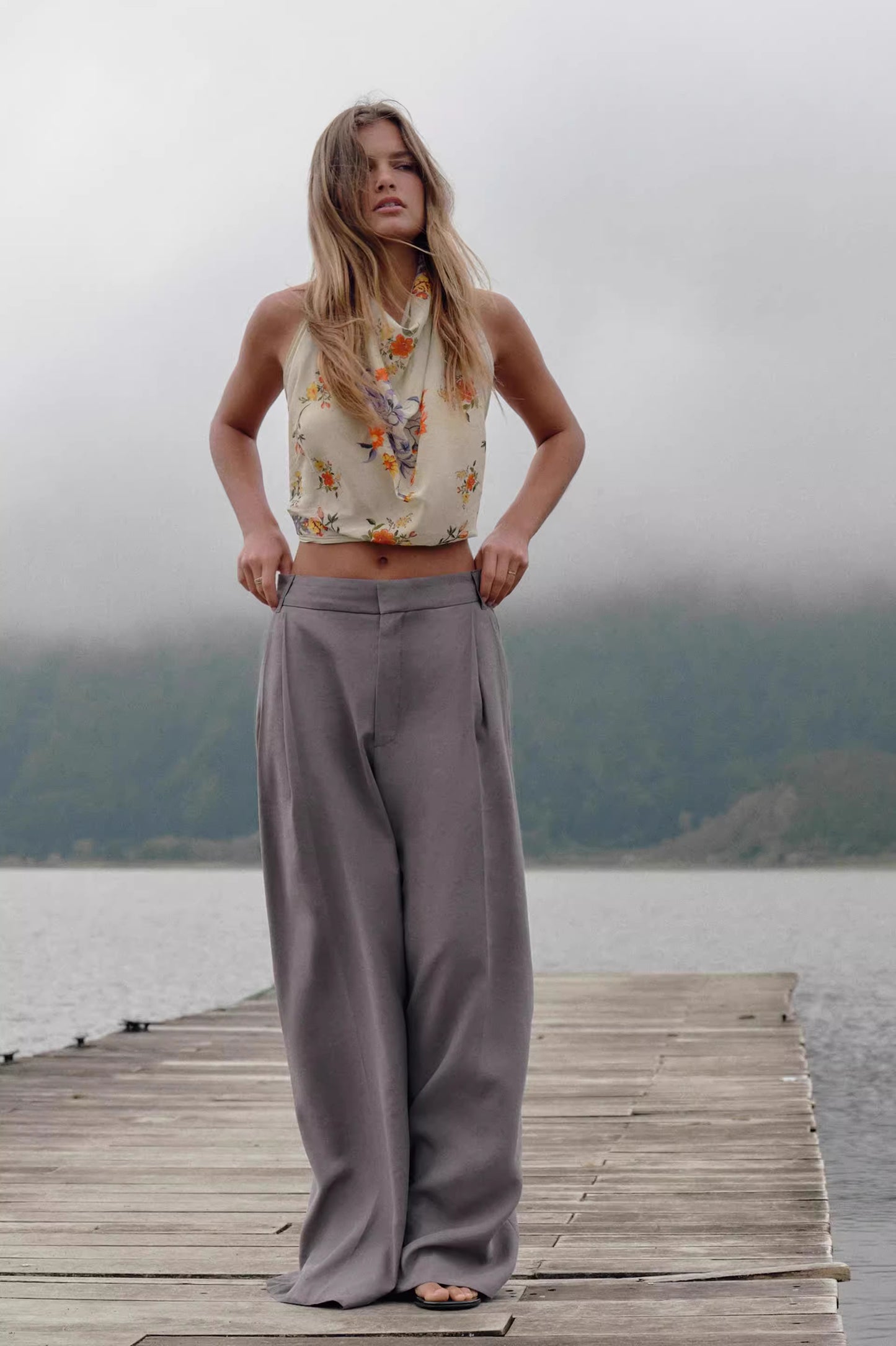 Linienfall Hose Damen