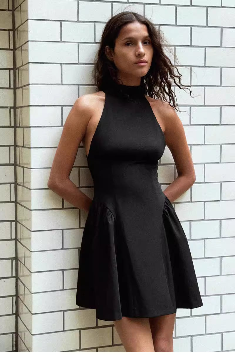 Mini-Kleid mit Drapiertem Effekt
